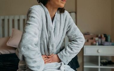 Symptoms of cystitis in women